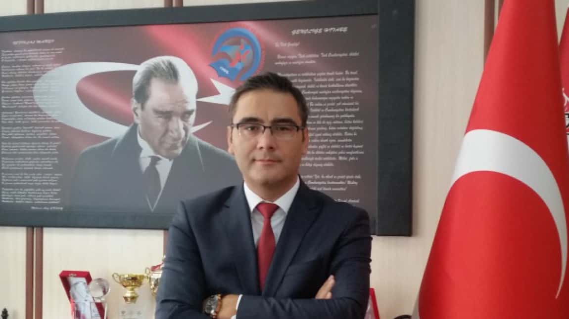 Okul Müdürümüzün 19 Mayıs Atatürk'ü Anma Gençlik ve Spor Bayramı Mesajı